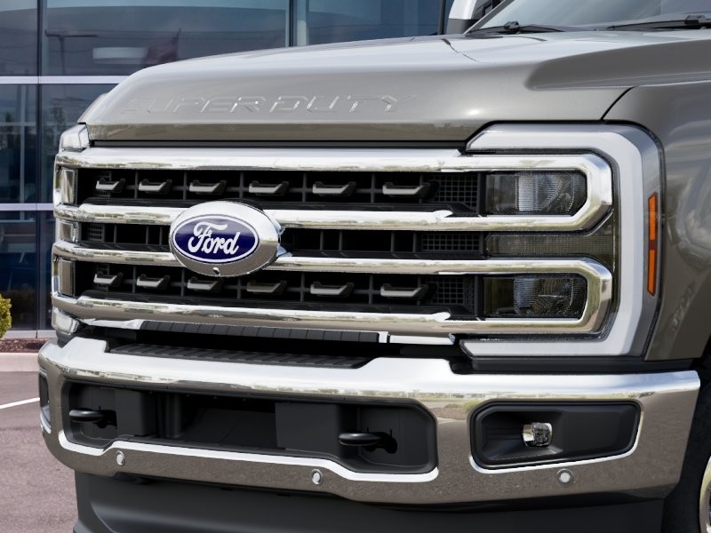 2027 Ford Super Duty F-350 SRW photo 19 of 24