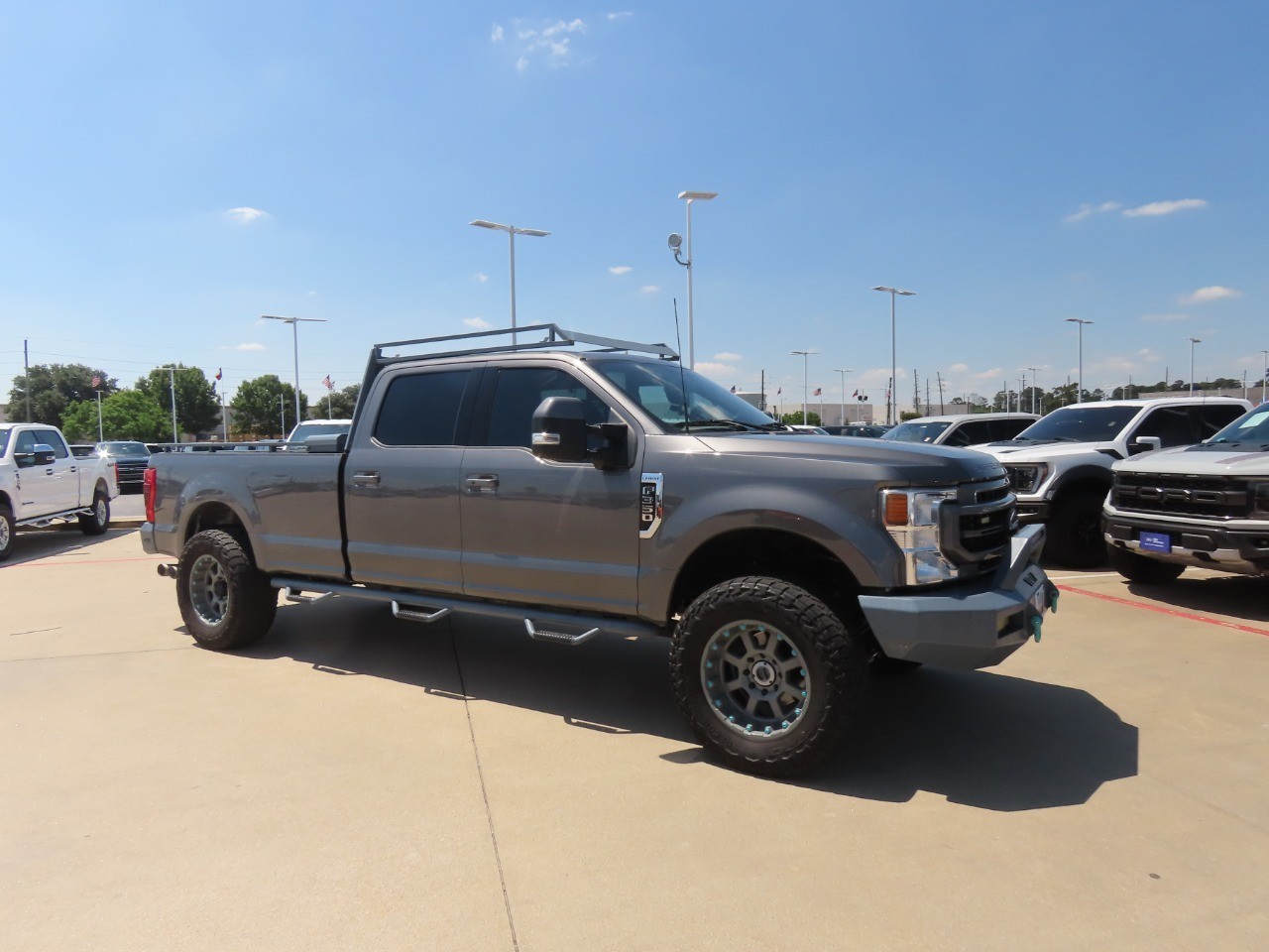 2022 Ford Super Duty F-350 SRW LARIAT - 6