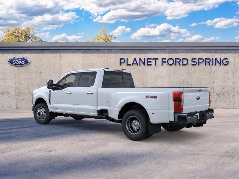 2027 Ford Super Duty F-350 DRW photo 4 of 16