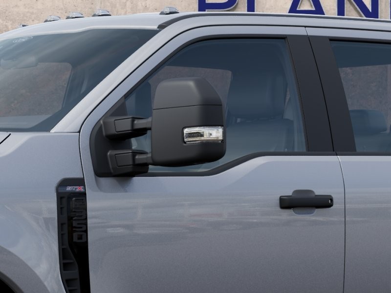 2027 Ford Super Duty F-350 DRW photo 22 of 24