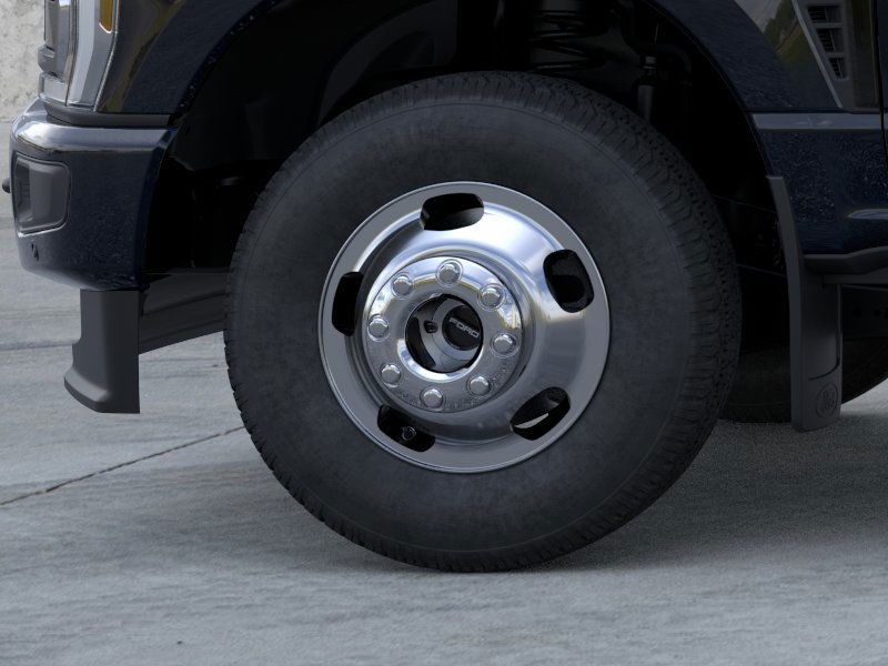 2026 Ford Super Duty F-350 DRW Platinum Agate Black Metallic at Planet Ford