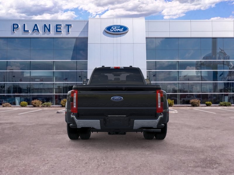 2026 Ford Super Duty F-350 DRW LARIAT Agate Black Metallic at Planet Ford