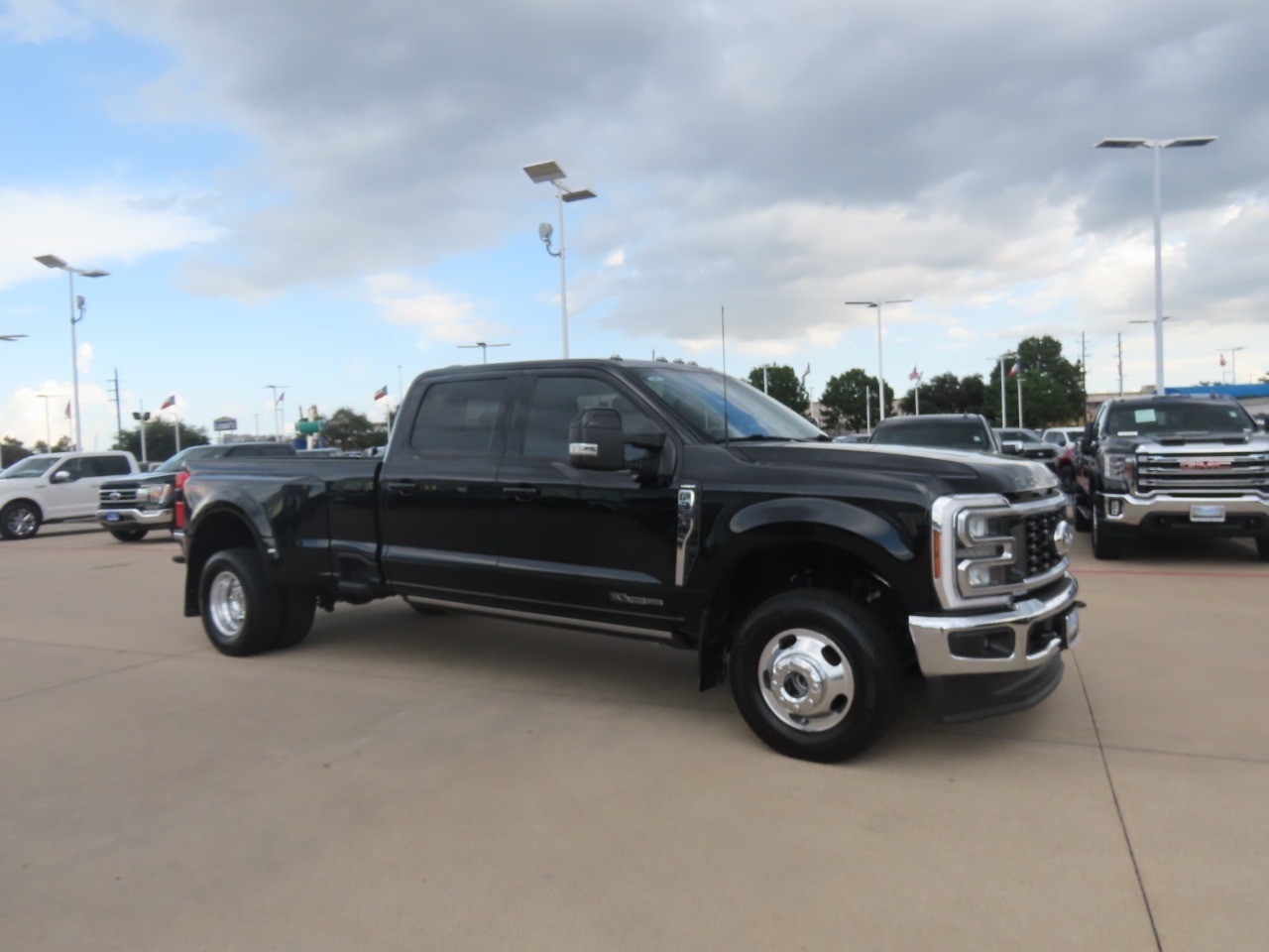 2025 Ford Super Duty F-350 DRW LARIAT Agate Black Metallic at Planet Ford