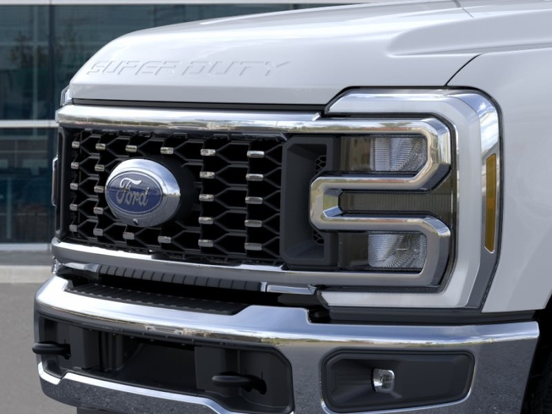 2026 Ford Super Duty F-350 DRW LARIAT Oxford White at Planet Ford