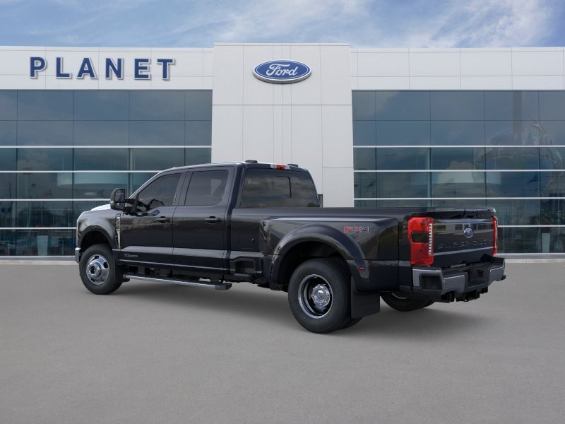 2026 Ford Super Duty F-350 DRW LARIAT Agate Black Metallic at Planet Ford