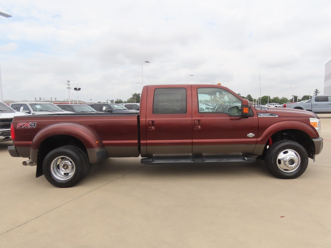 2015 Ford Super Duty F-350 DRW King Ranch - 9