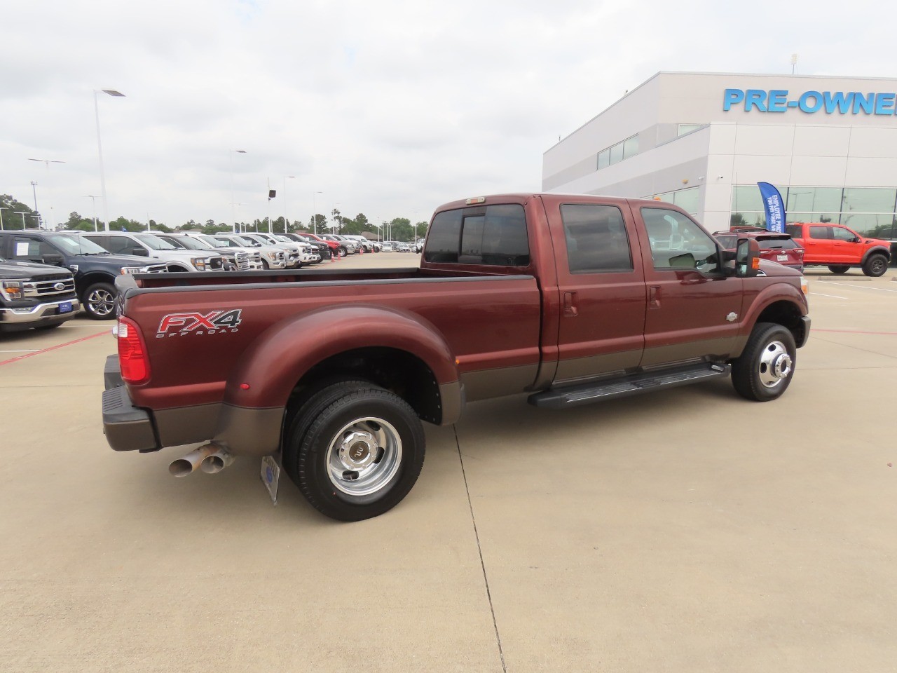 2015 Ford Super Duty F-350 DRW King Ranch - 10