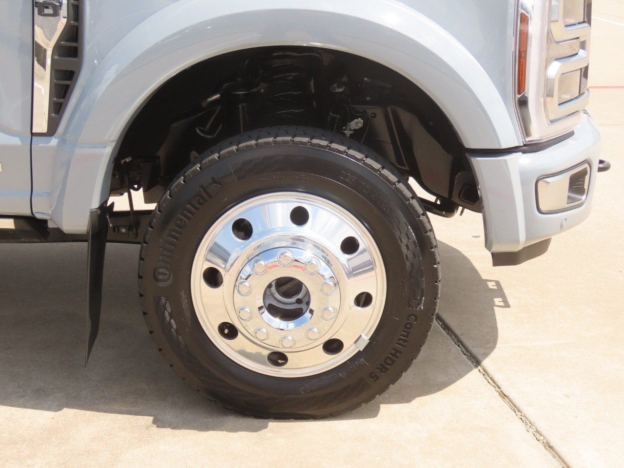 2026 Ford Super Duty F-450 DRW Platinum Glacier Gray Metallic Tri-Coat at Planet Ford