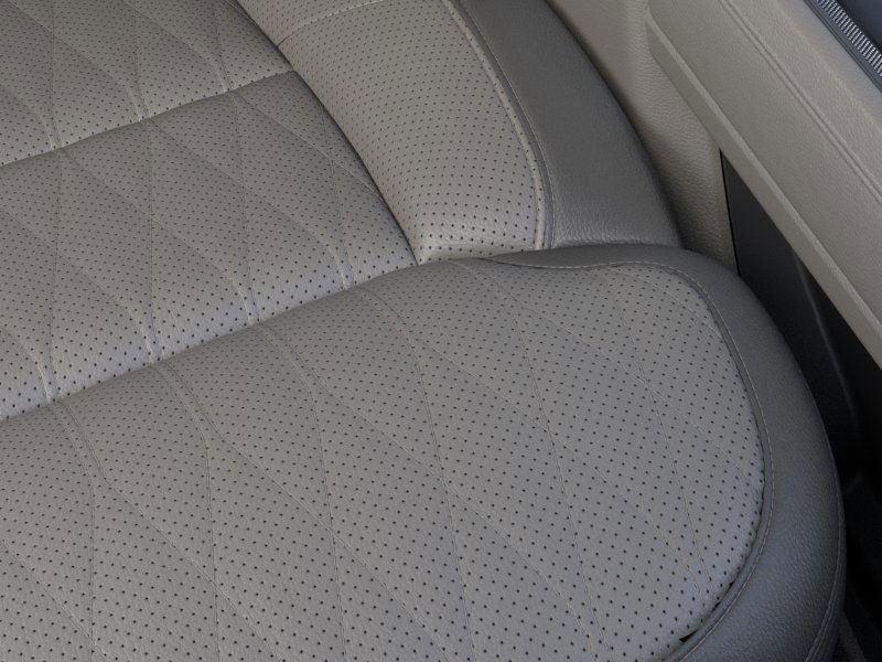 2026 Ford Super Duty F-450 DRW Platinum Star White Metallic Tri-Coat at Planet Ford