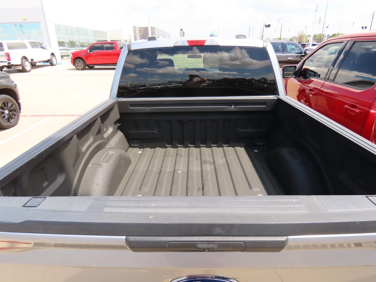 used 2023 Ford F-150 car, priced at $31,999