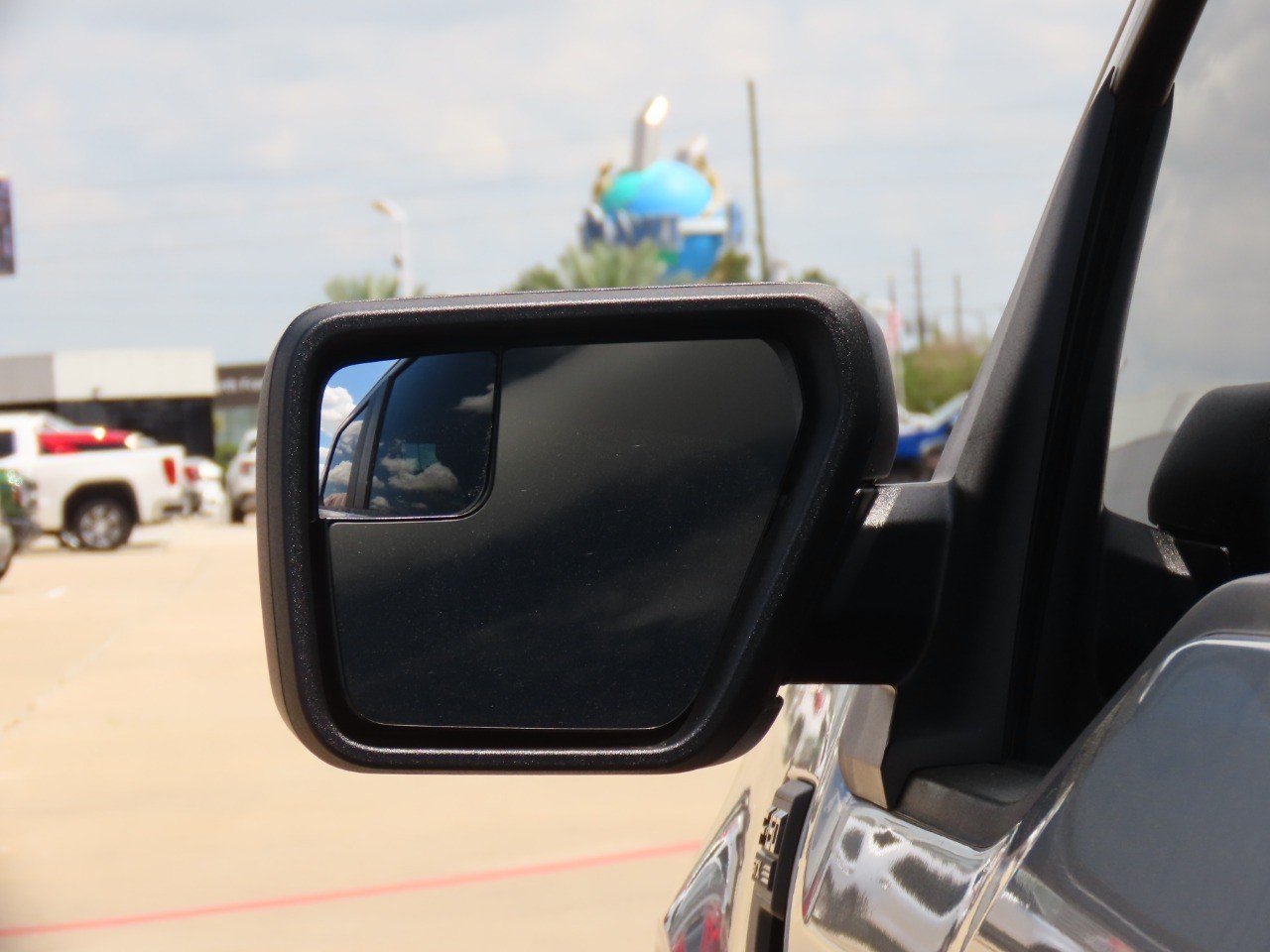 used 2023 Ford F-150 car, priced at $31,999