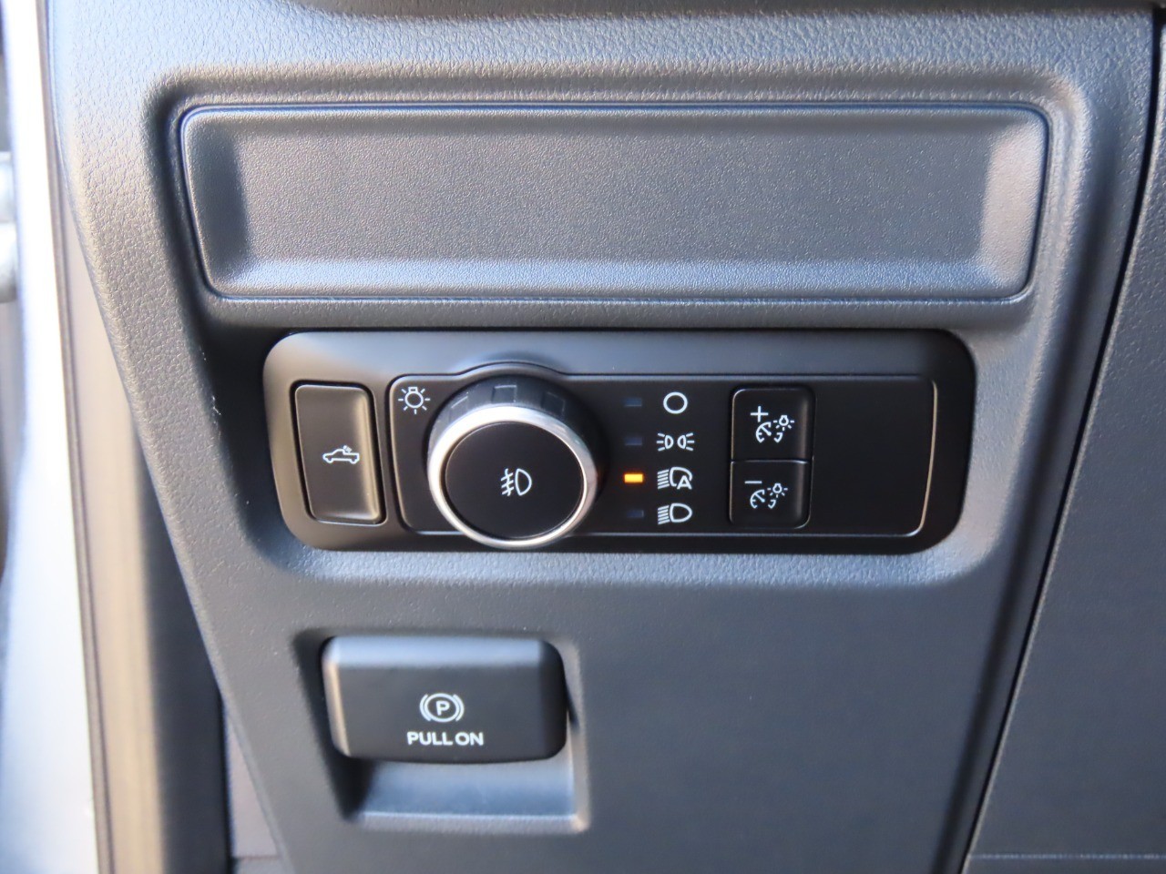 used 2023 Ford F-150 car, priced at $31,999