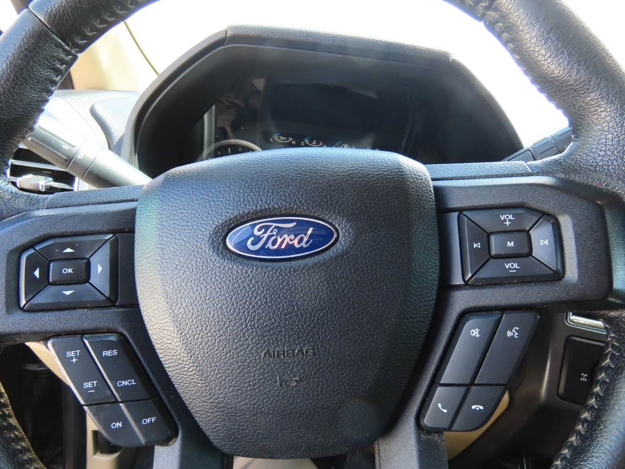used 2015 Ford F-150 car