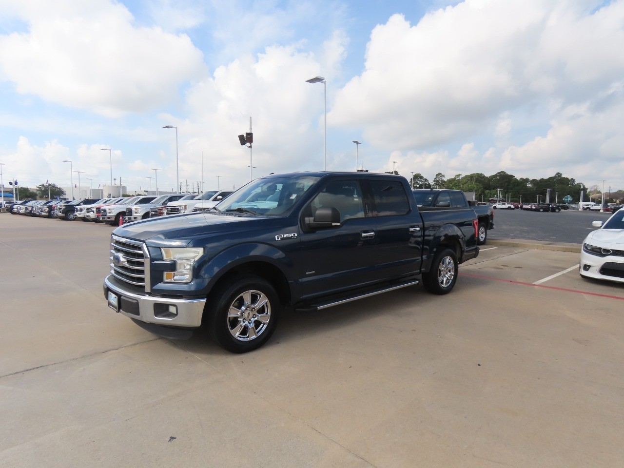 used 2015 Ford F-150 car, priced at $9,999