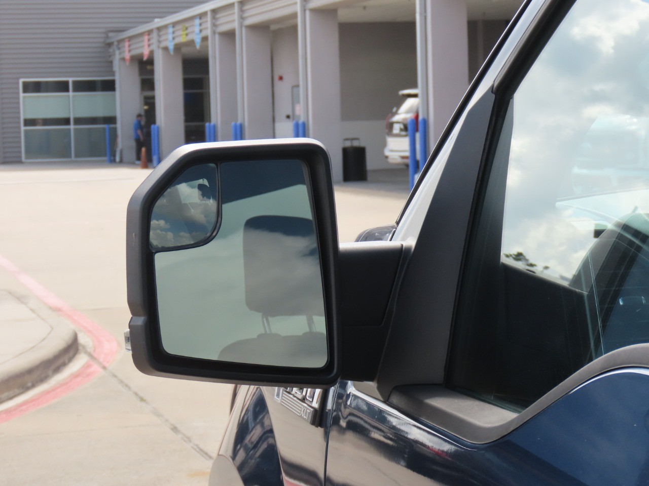 used 2015 Ford F-150 car, priced at $9,999