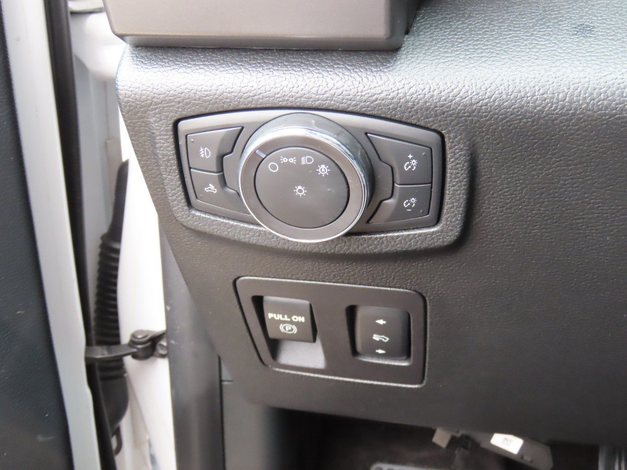 used 2019 Ford F-150 car, priced at $20,999