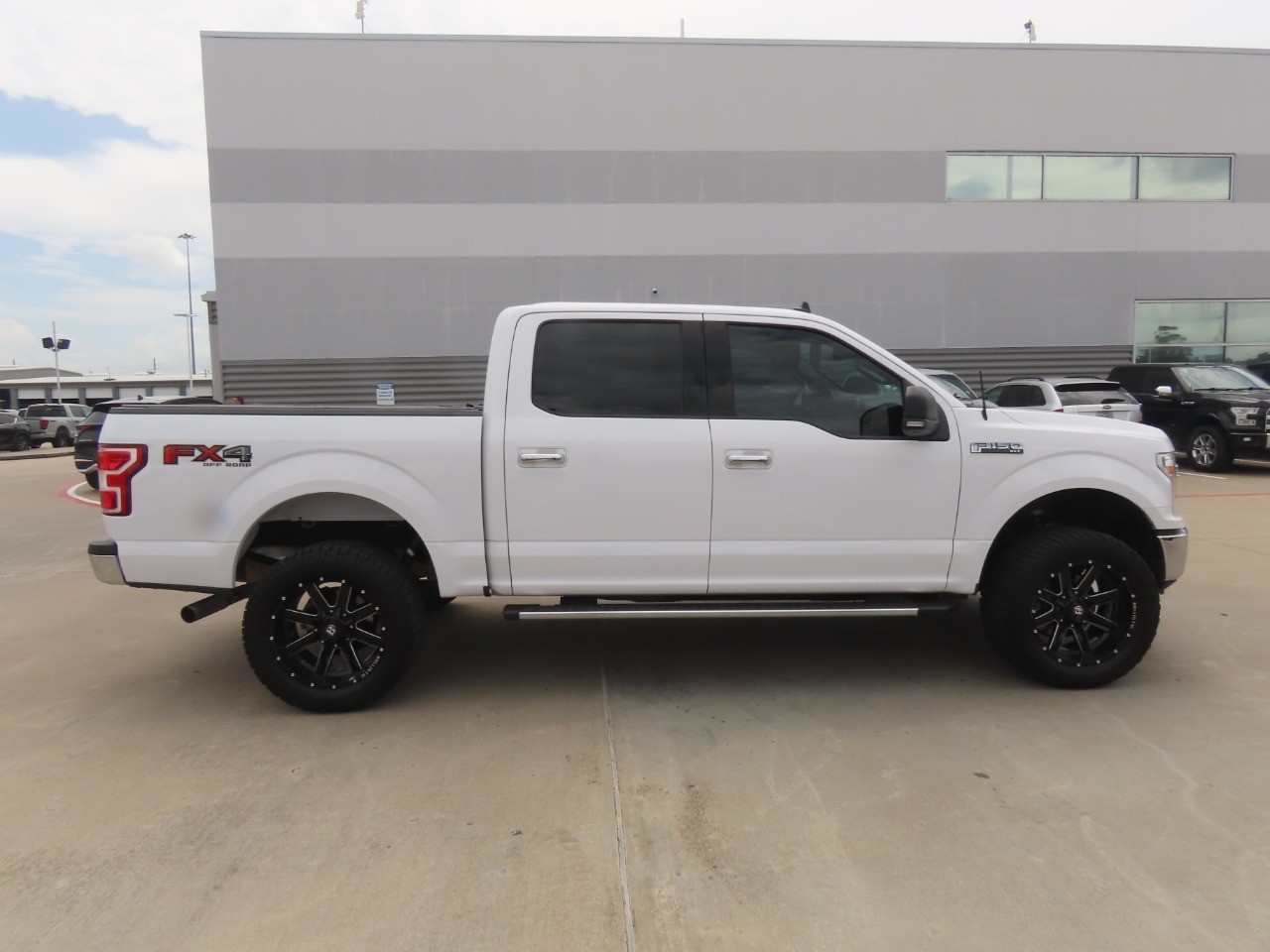 2020 Ford F-150 XLT WHITE at Planet Ford