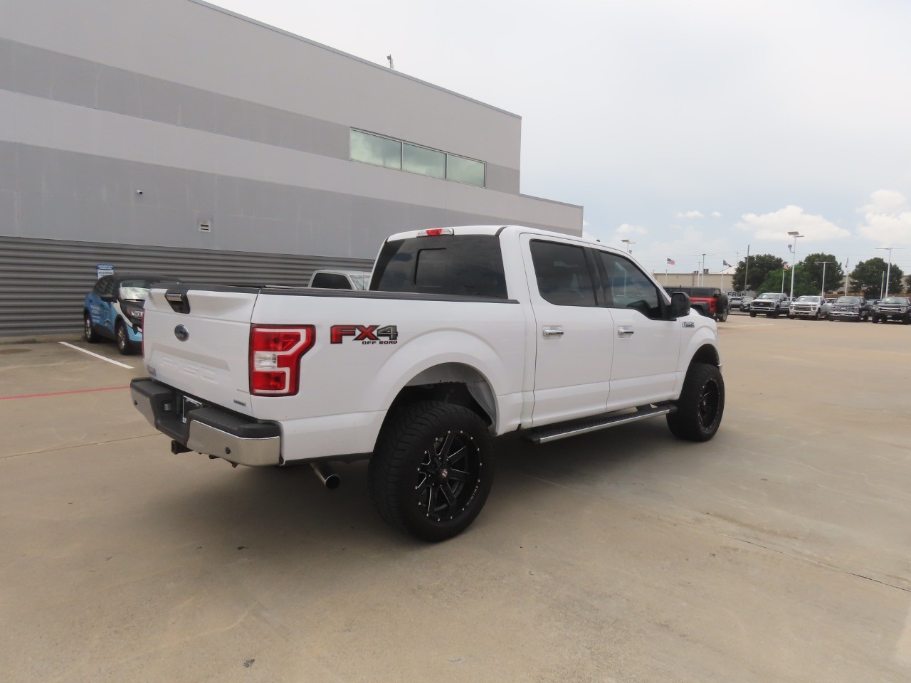 2020 Ford F-150 XLT WHITE at Planet Ford