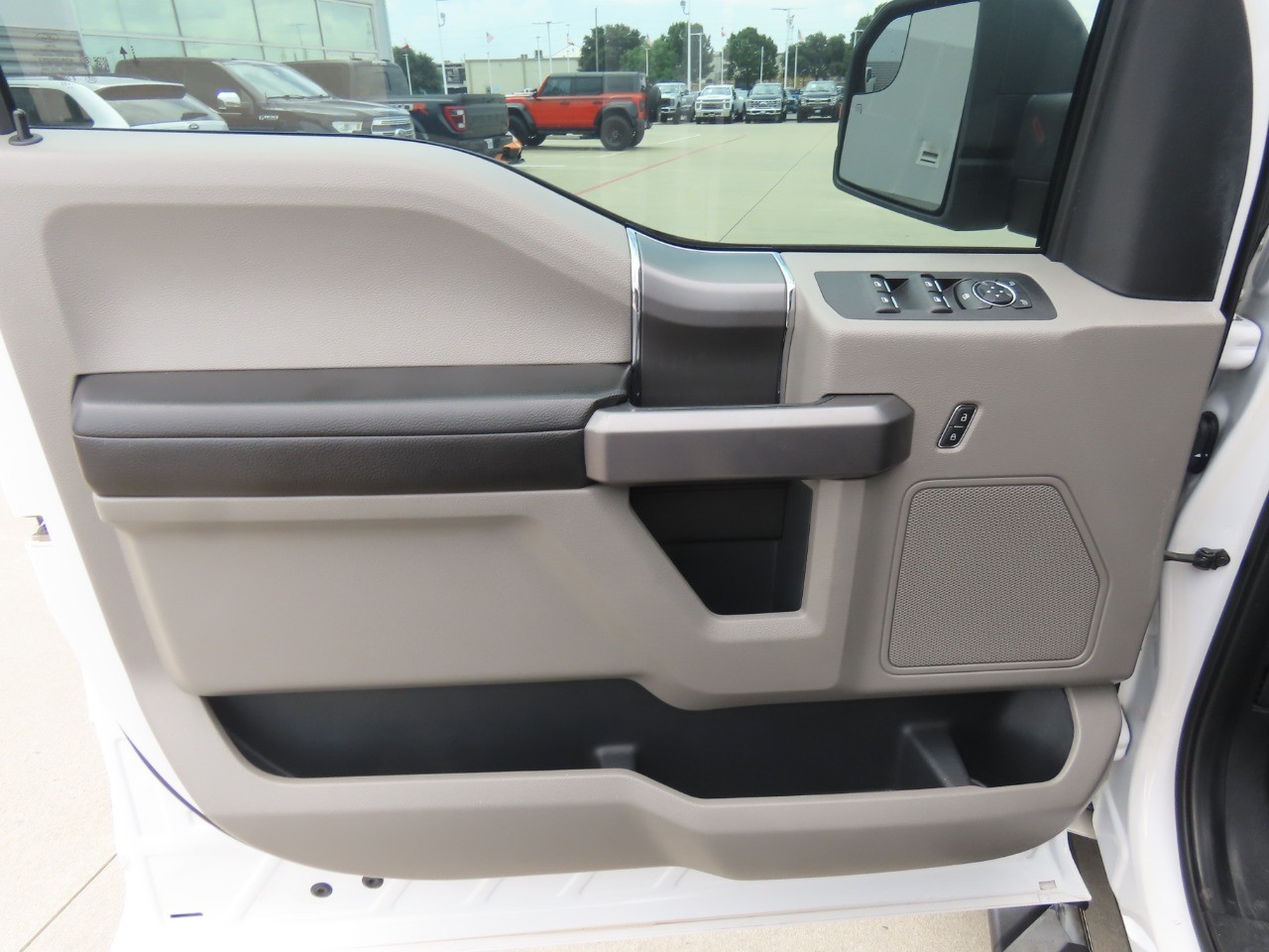 2020 Ford F-150 XLT WHITE at Planet Ford