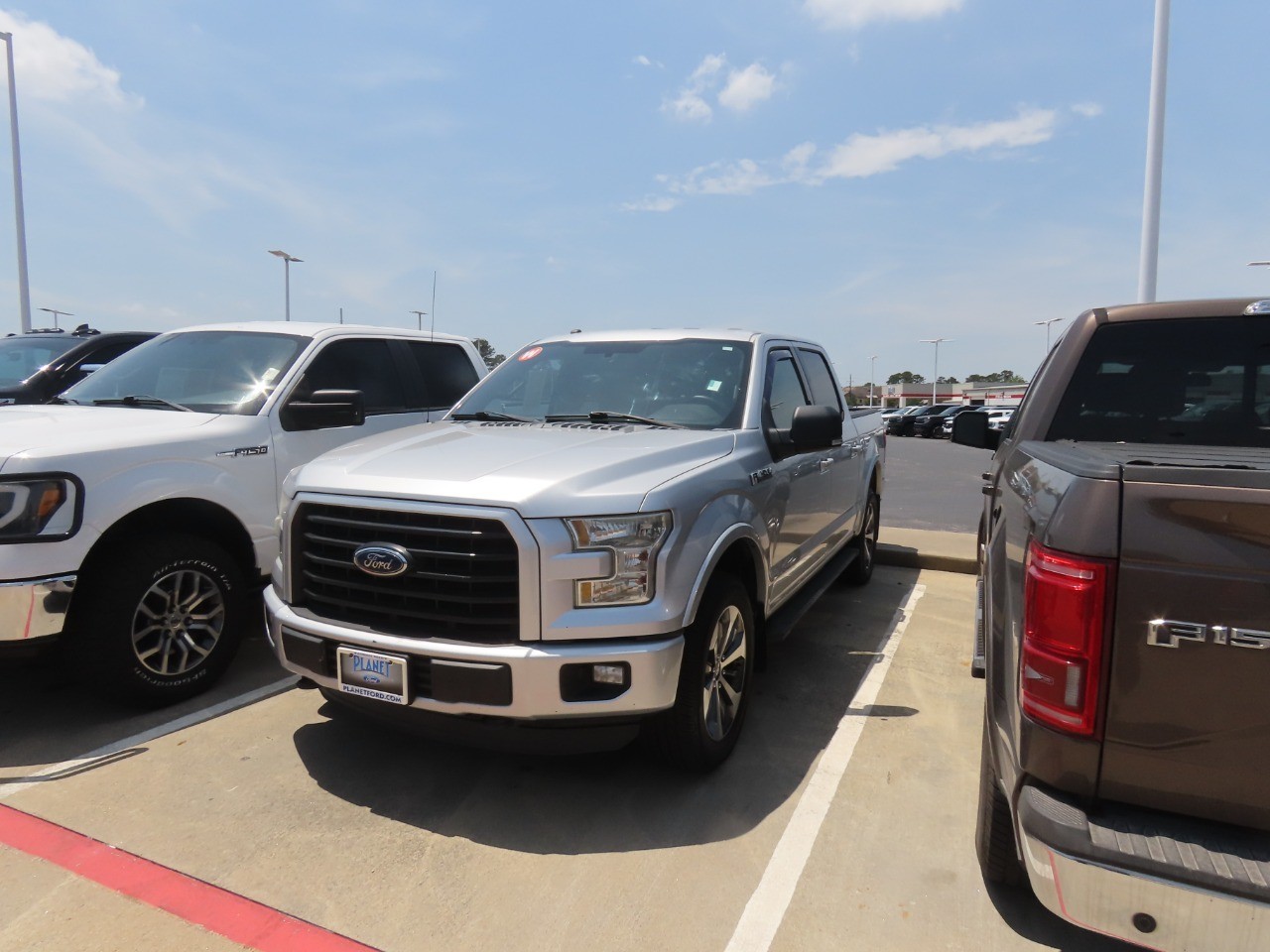 used 2016 Ford F-150 car, priced at $18,999