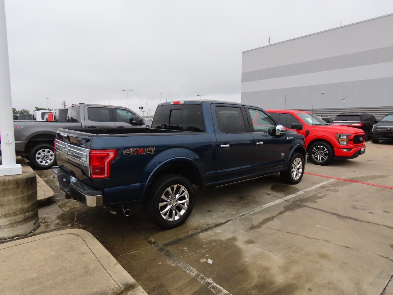 2015 Ford F-150 King Ranch - 9