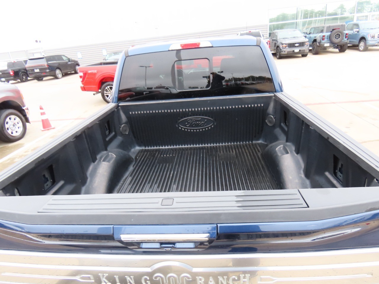 2015 Ford F-150 King Ranch - 11