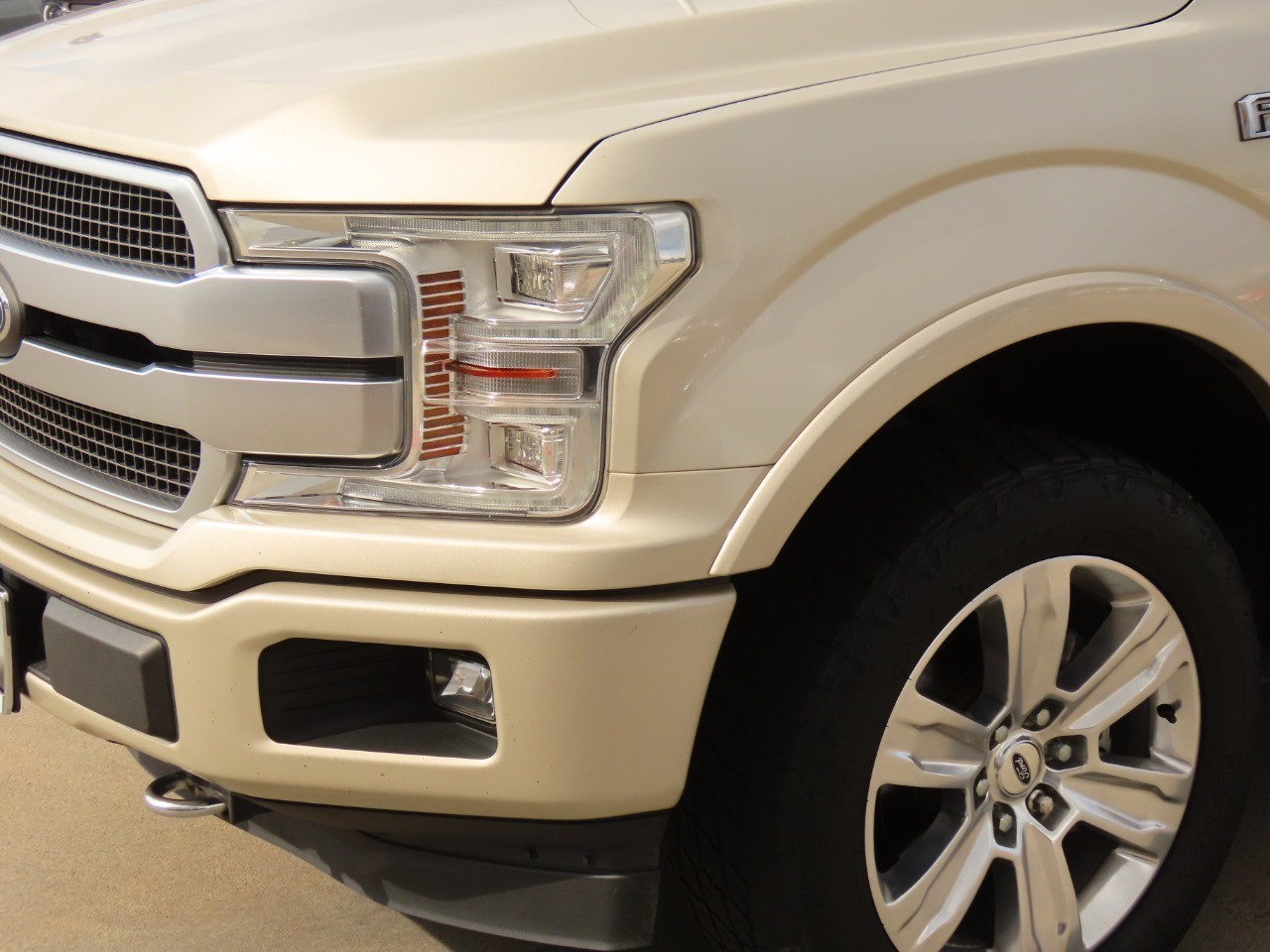 2018 Ford F-150 Platinum - 2