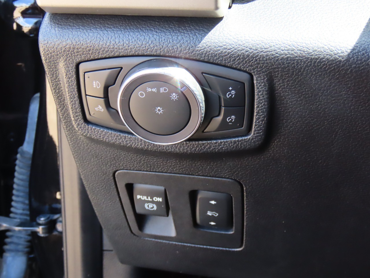 used 2019 Ford F-150 car