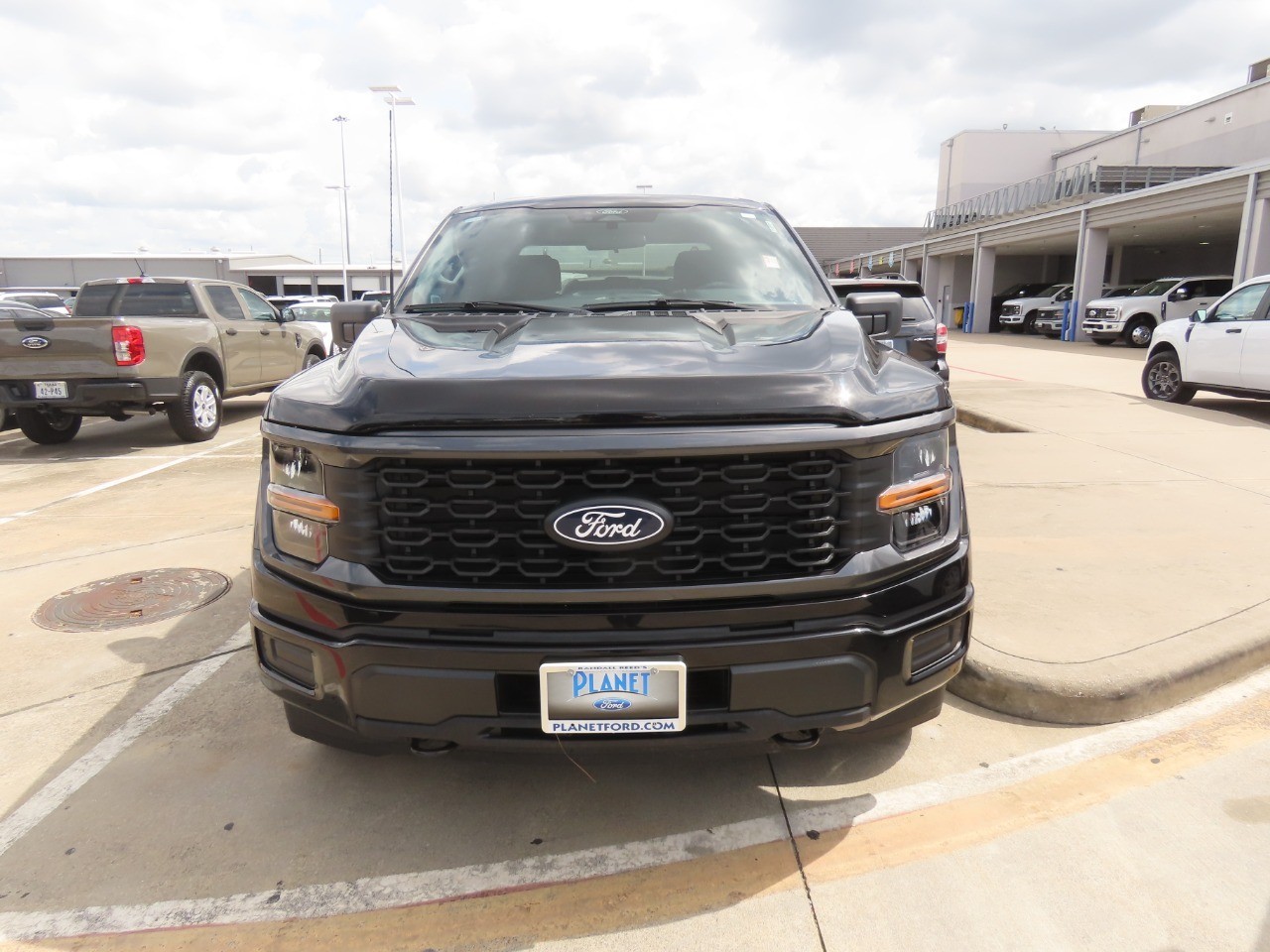 2025 Ford F-150 photo 5 of 29