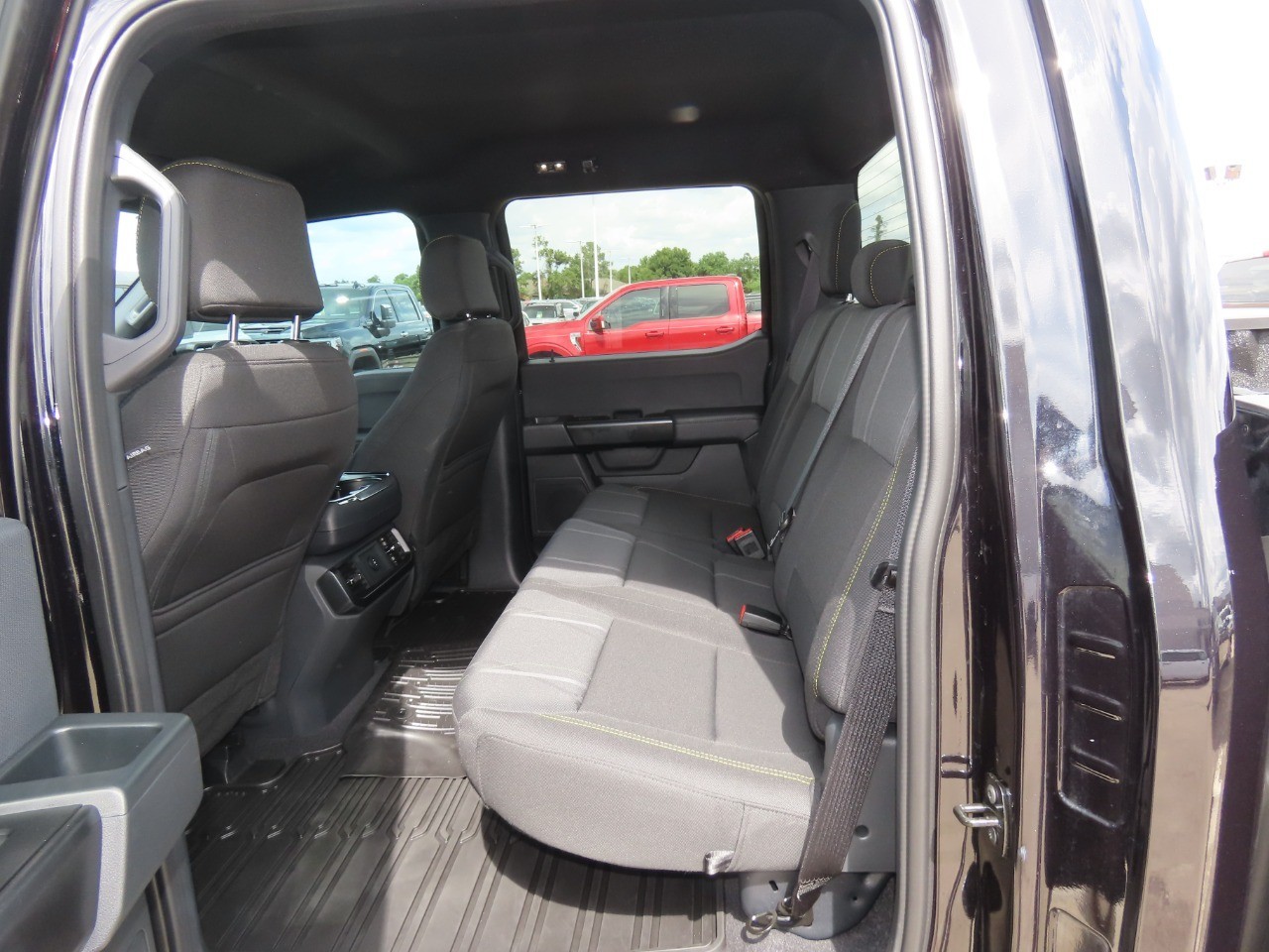 2025 Ford F-150 photo 19 of 29