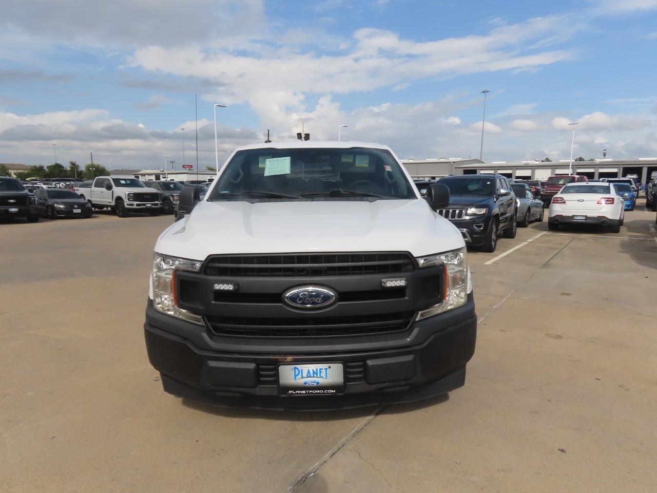 2019 Ford F-150 photo 3 of 28