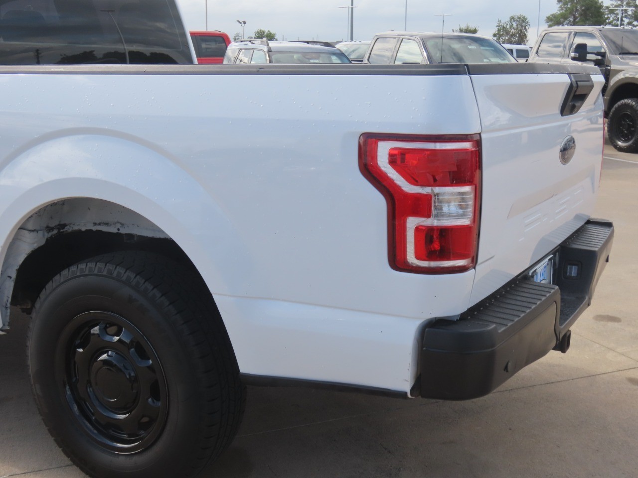 2019 Ford F-150 photo 14 of 28