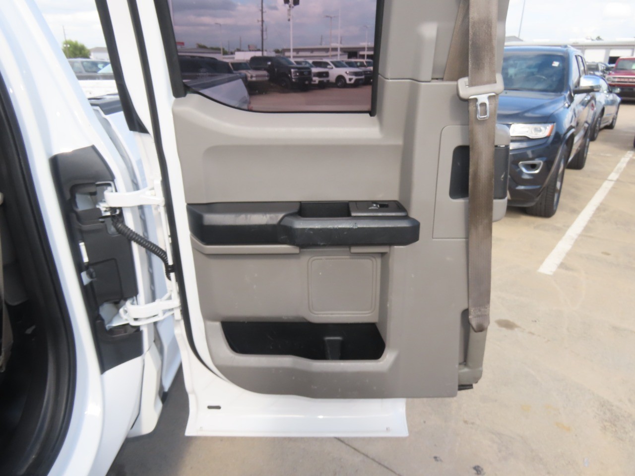 2019 Ford F-150 photo 19 of 28