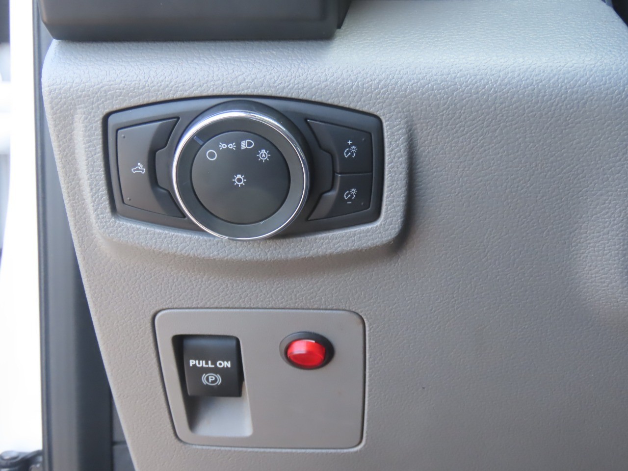 2019 Ford F-150 photo 23 of 28