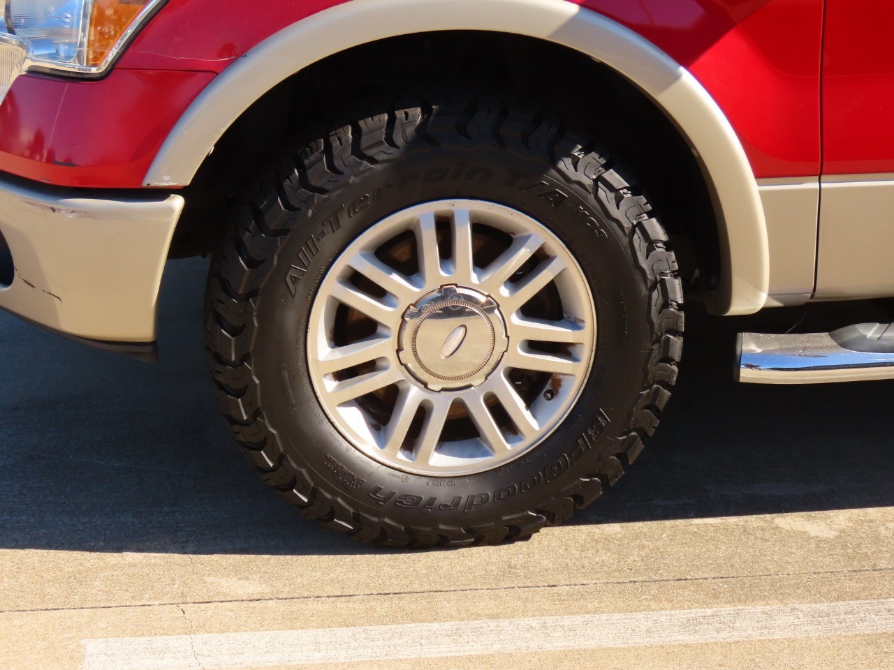 2010 Ford F-150 Lariat - 5