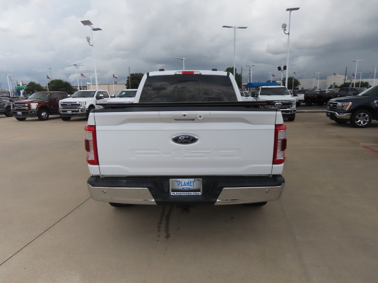 2021 Ford F-150 LARIAT Oxford White at Planet Ford