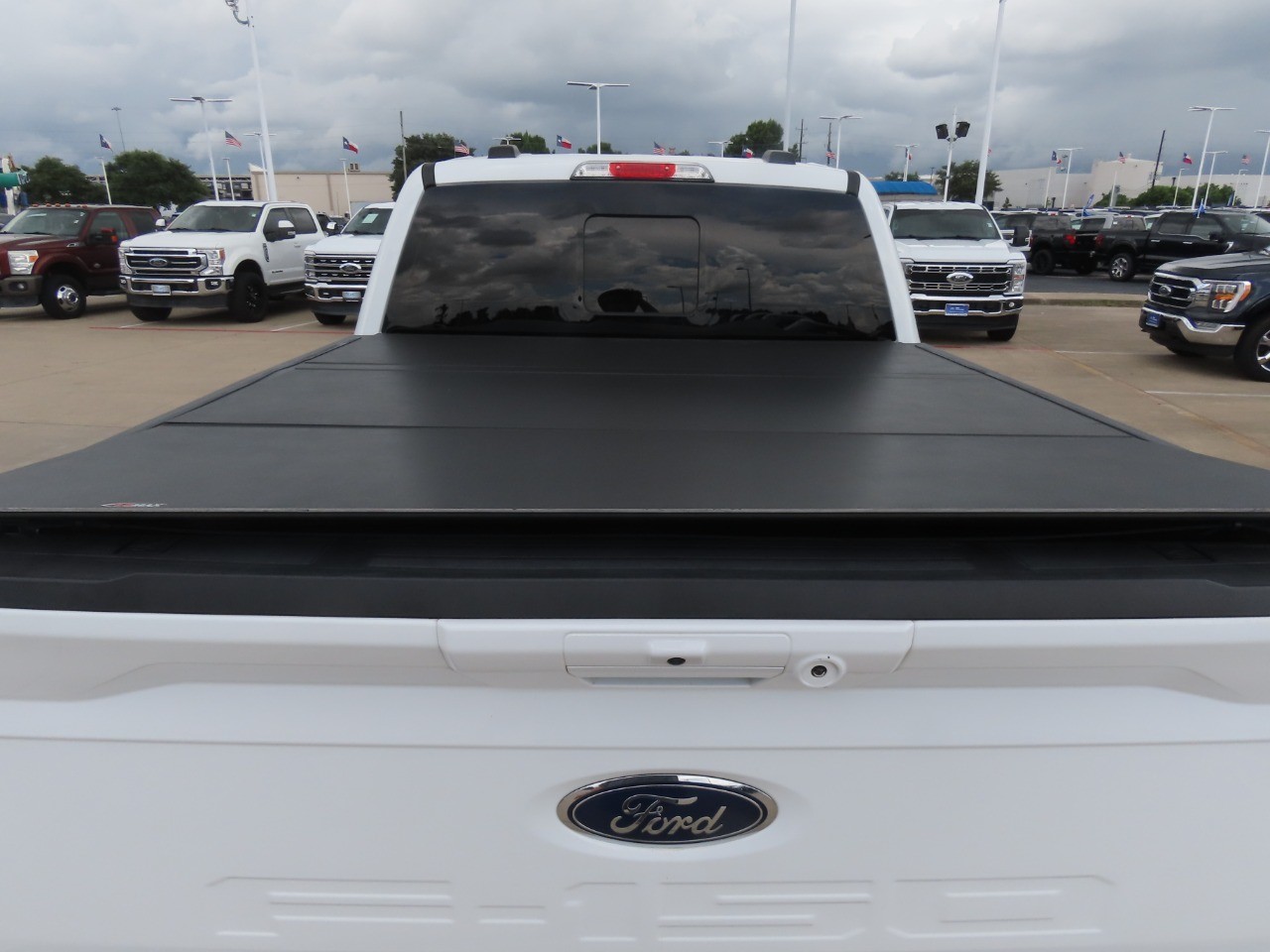 2021 Ford F-150 LARIAT Oxford White at Planet Ford