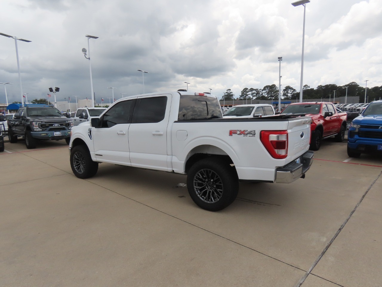 2021 Ford F-150 LARIAT Oxford White at Planet Ford