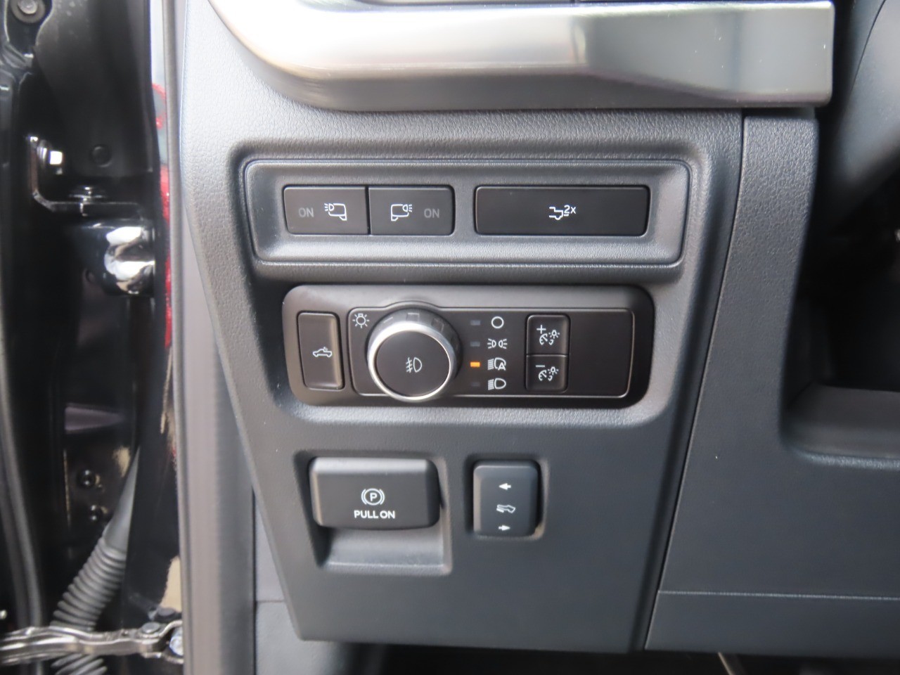 2023 Ford F-150 LARIAT Agate Black Metallic at Planet Ford