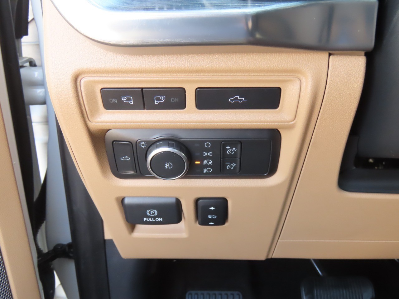 2021 Ford F-150 LARIAT Star White Metallic Tri-Coat at Planet Ford