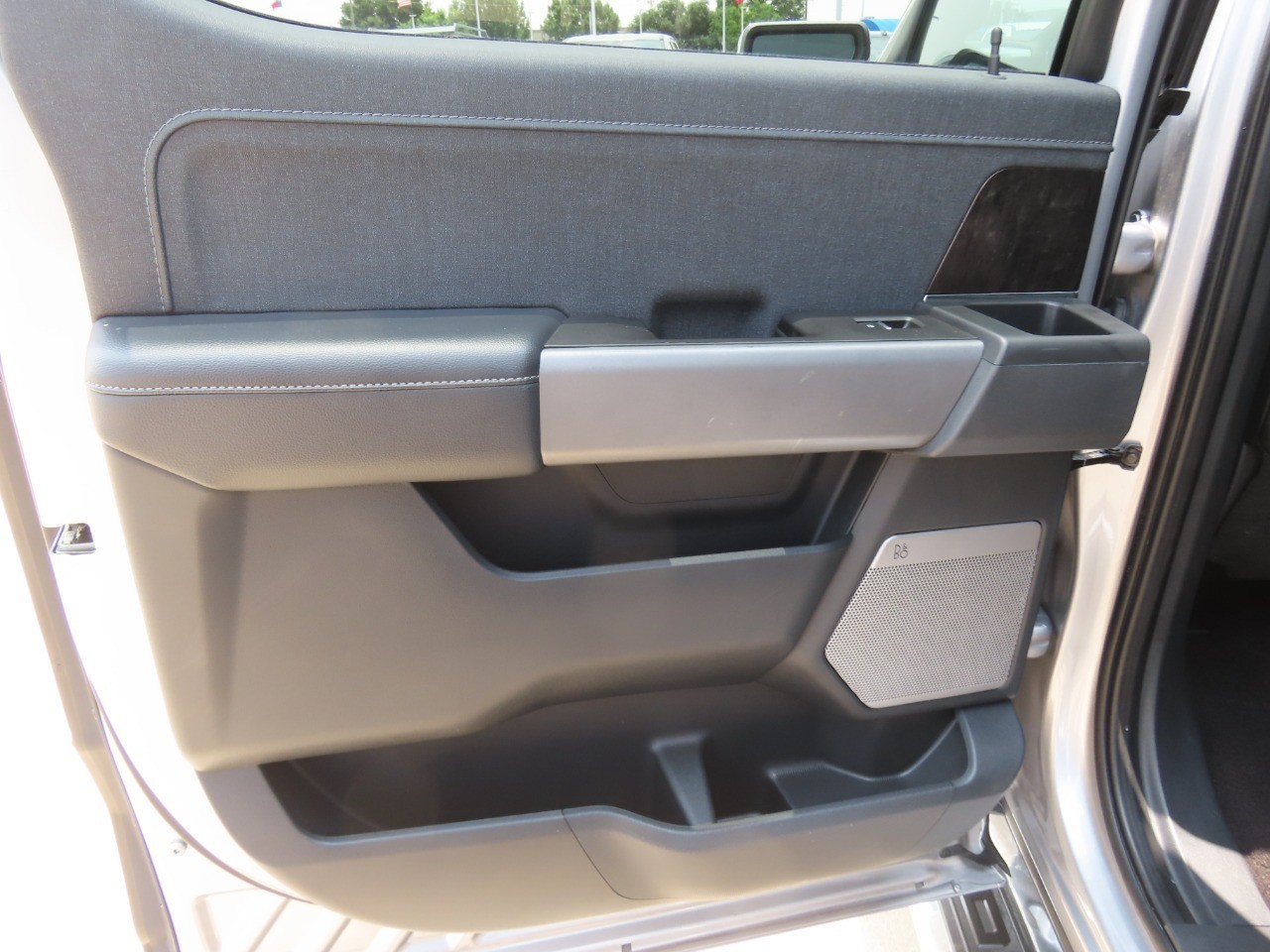 2022 Ford F-150 LARIAT Iconic Silver Metallic at Planet Ford