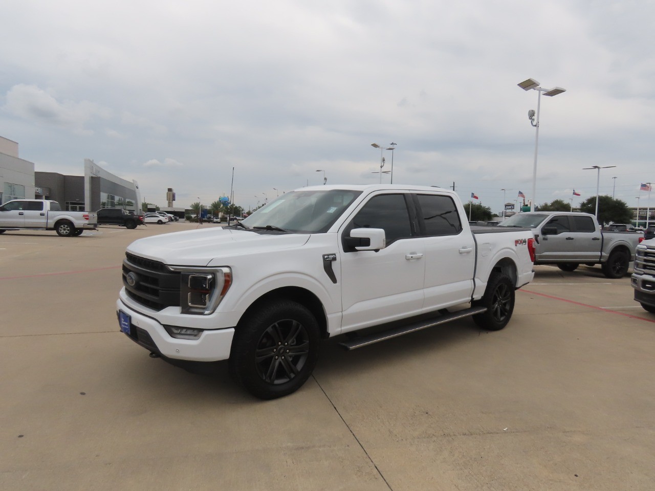 2022 Ford F-150 LARIAT Oxford White at Planet Ford