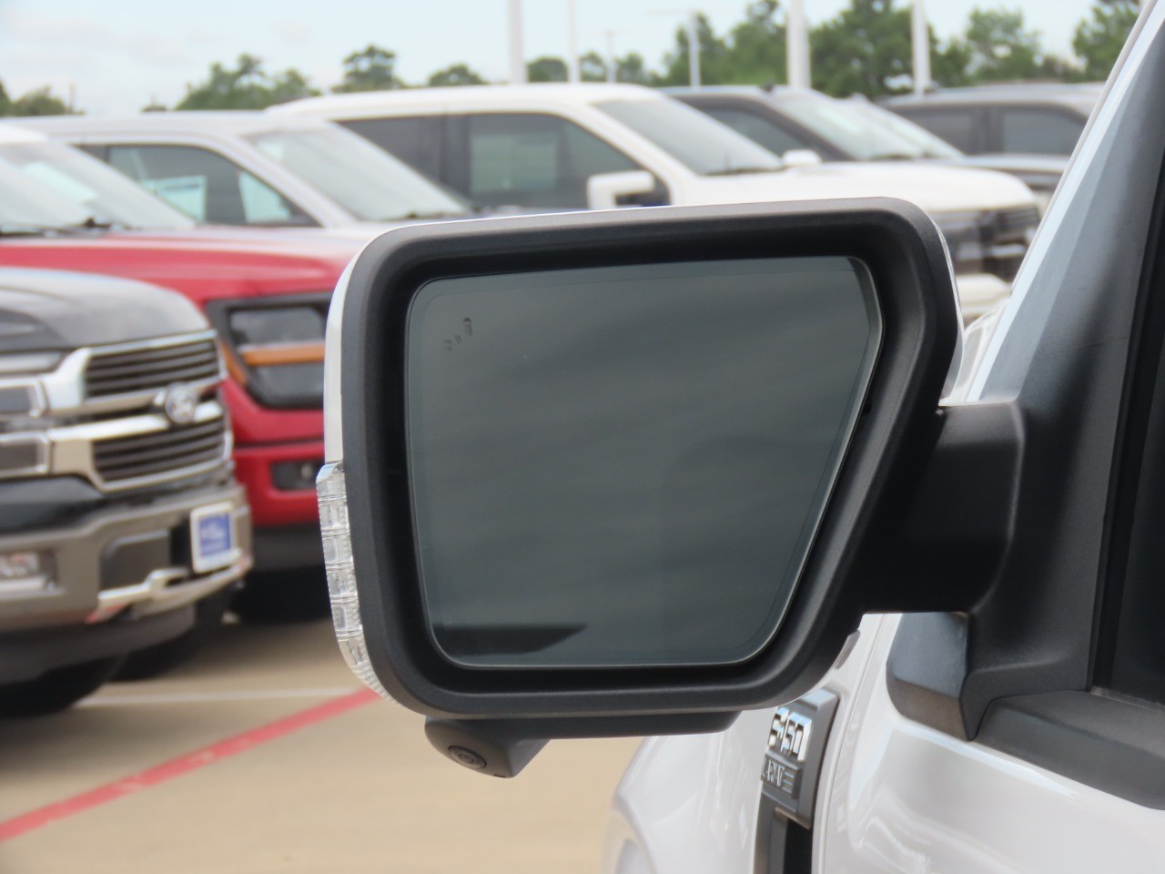 2022 Ford F-150 LARIAT Oxford White at Planet Ford