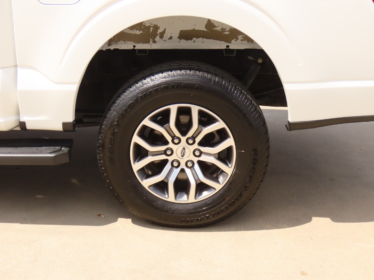 used 2021 Ford F-150 car, priced at $32,999