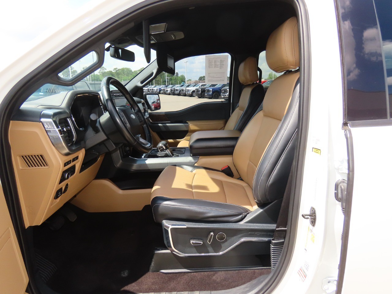 used 2021 Ford F-150 car, priced at $32,999