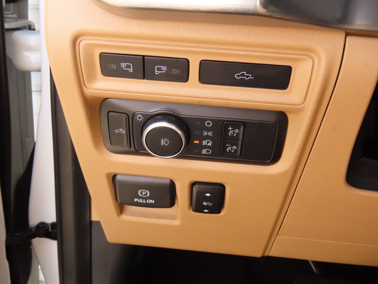 used 2021 Ford F-150 car, priced at $32,999