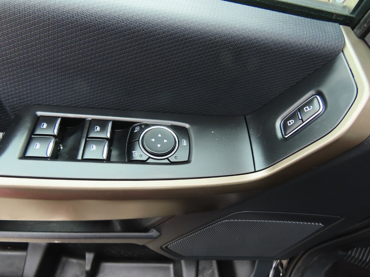 used 2023 Ford F-150 car, priced at $29,999