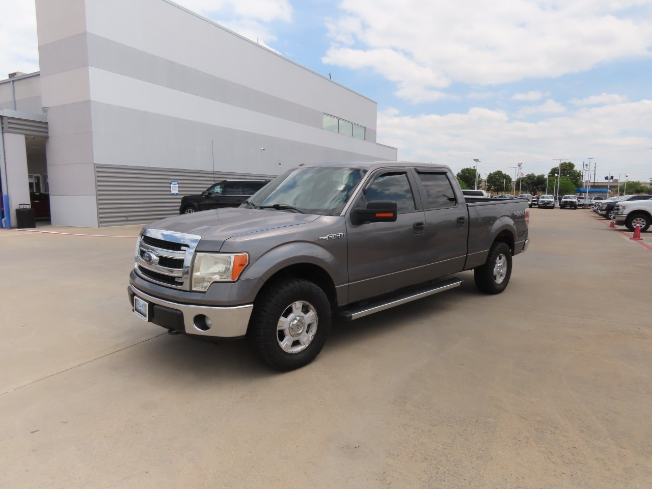 2014 Ford F-150 XLT - 1