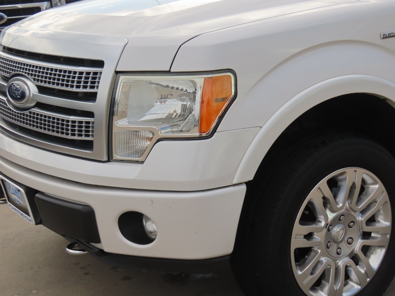 2011 Ford F-150 XLT - 2
