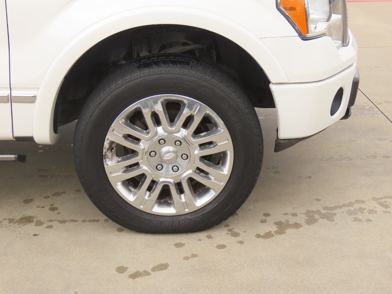 2011 Ford F-150 XLT - 8